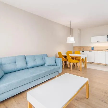 Bel Mare 214b By Renters